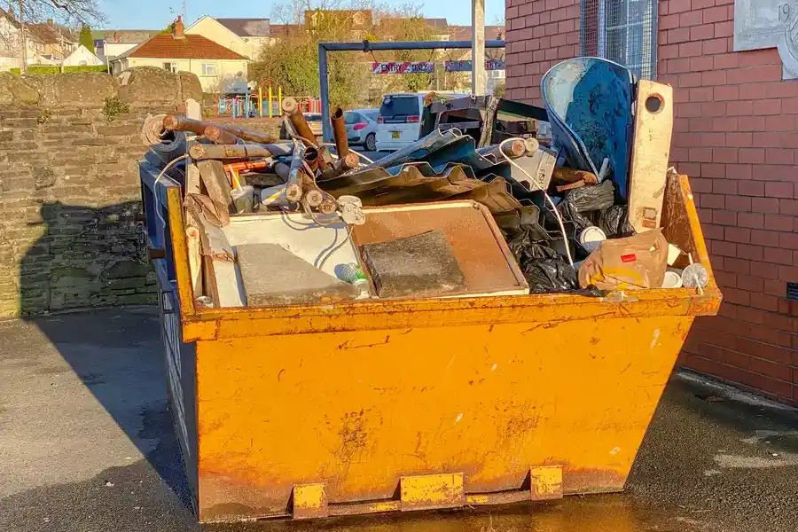 How Garbage Removal Streamlines Spring Cleaning Paterson, NJ